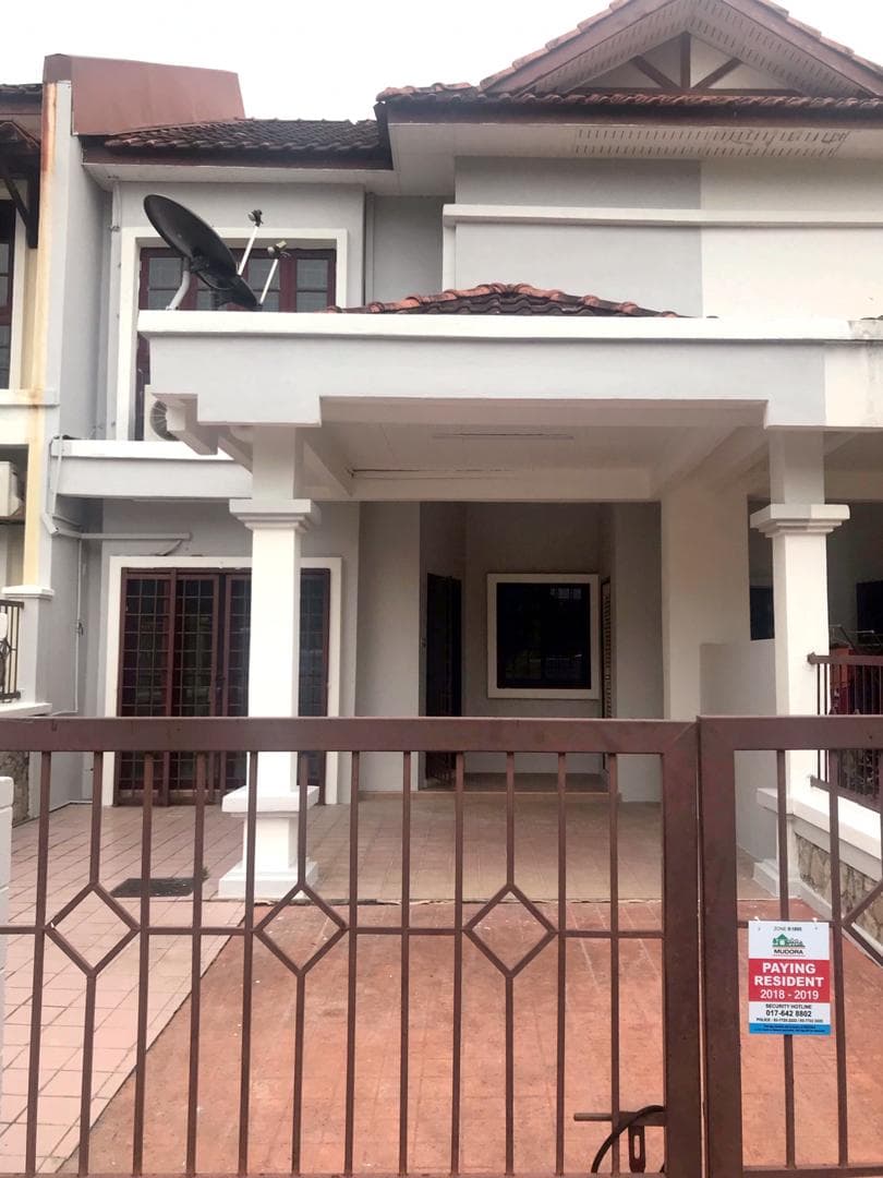 GATED GUARDED 2 Storey Mutiara Damansara - photo 2