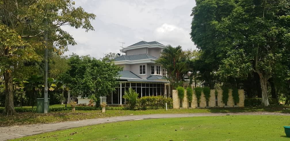 FACING GOLF COURSE 2 Storey Bungalow KGSAAS - photo 6