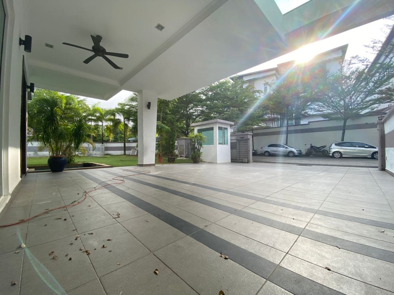 CORNER LOT 3 Storey Semi D Beverly Heights Ampang - photo 2