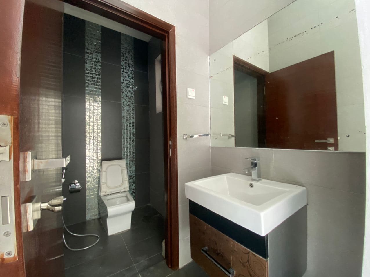 CORNER LOT 3 Storey Semi D Beverly Heights Ampang - photo 12