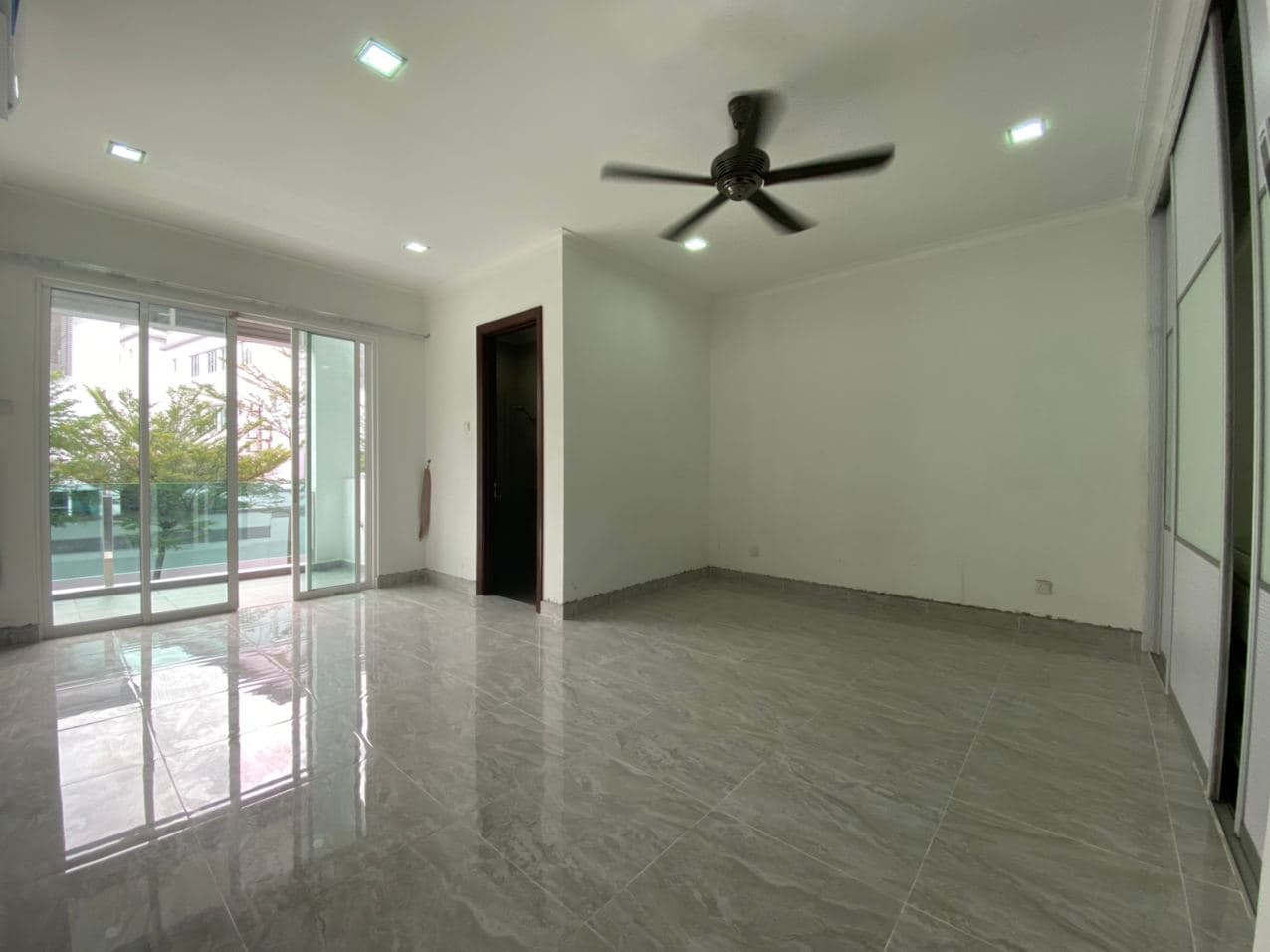 CORNER LOT 3 Storey Semi D Beverly Heights Ampang - photo 13