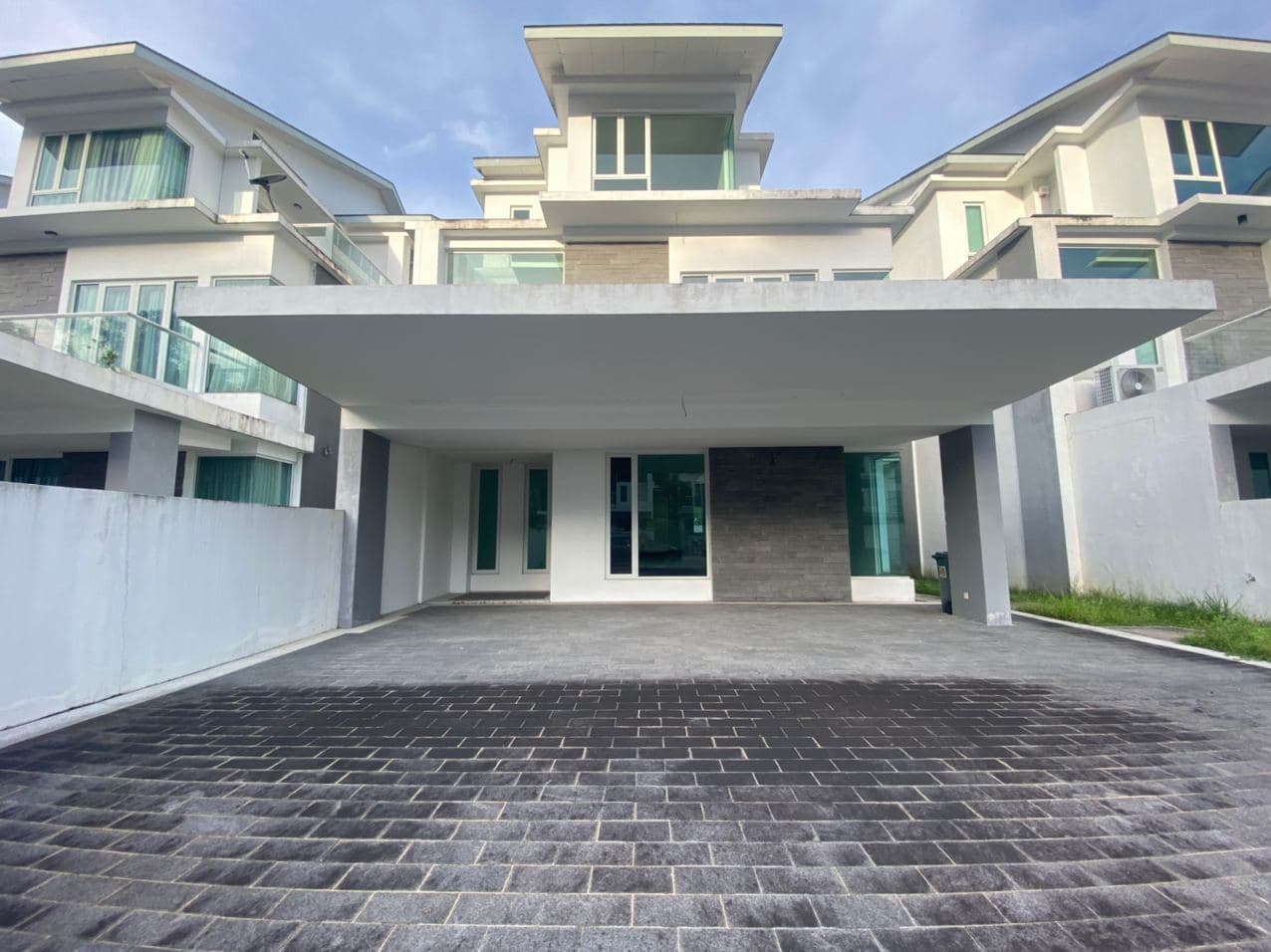BEAUTIFUL 3 Storey Bungalow Damaisari Wangsa Melaw - photo 8