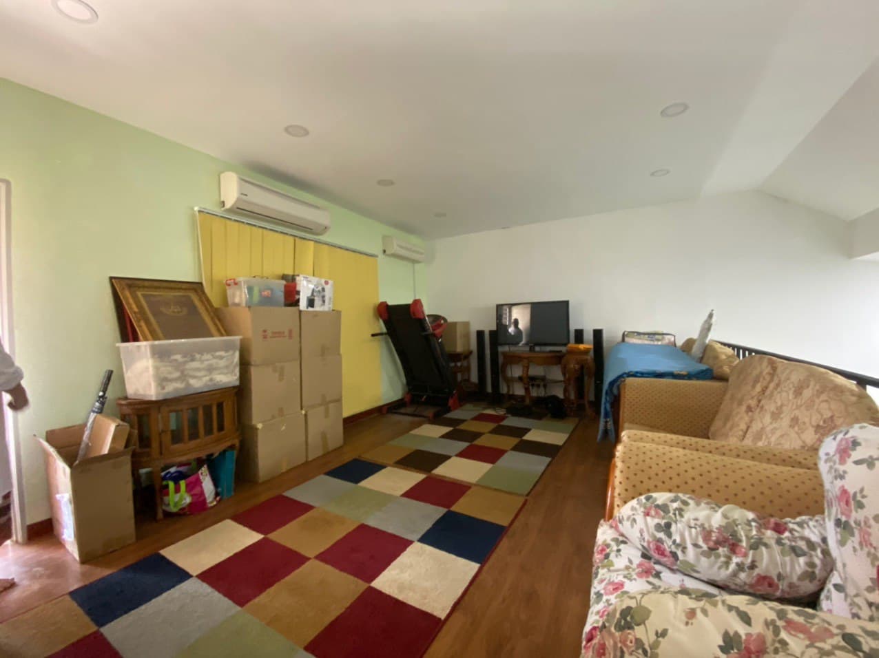 PARTIAL FURNISHED 2 Storey Taman Setiawangsa KL - photo 6