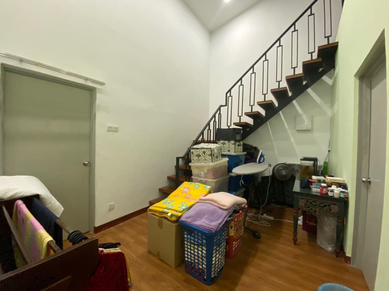 PARTIAL FURNISHED 2 Storey Taman Setiawangsa KL - photo 7