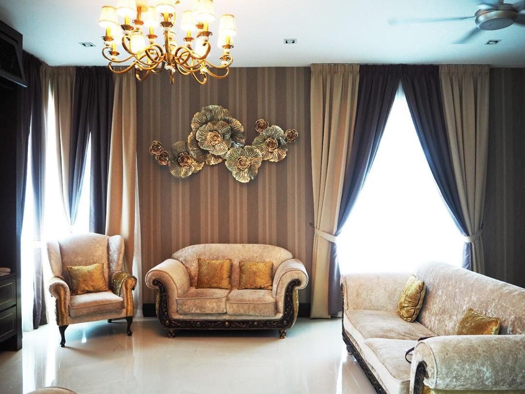 PARTIAL FURNISHED 3 Storey Bungalow Damaisari KL - photo 3