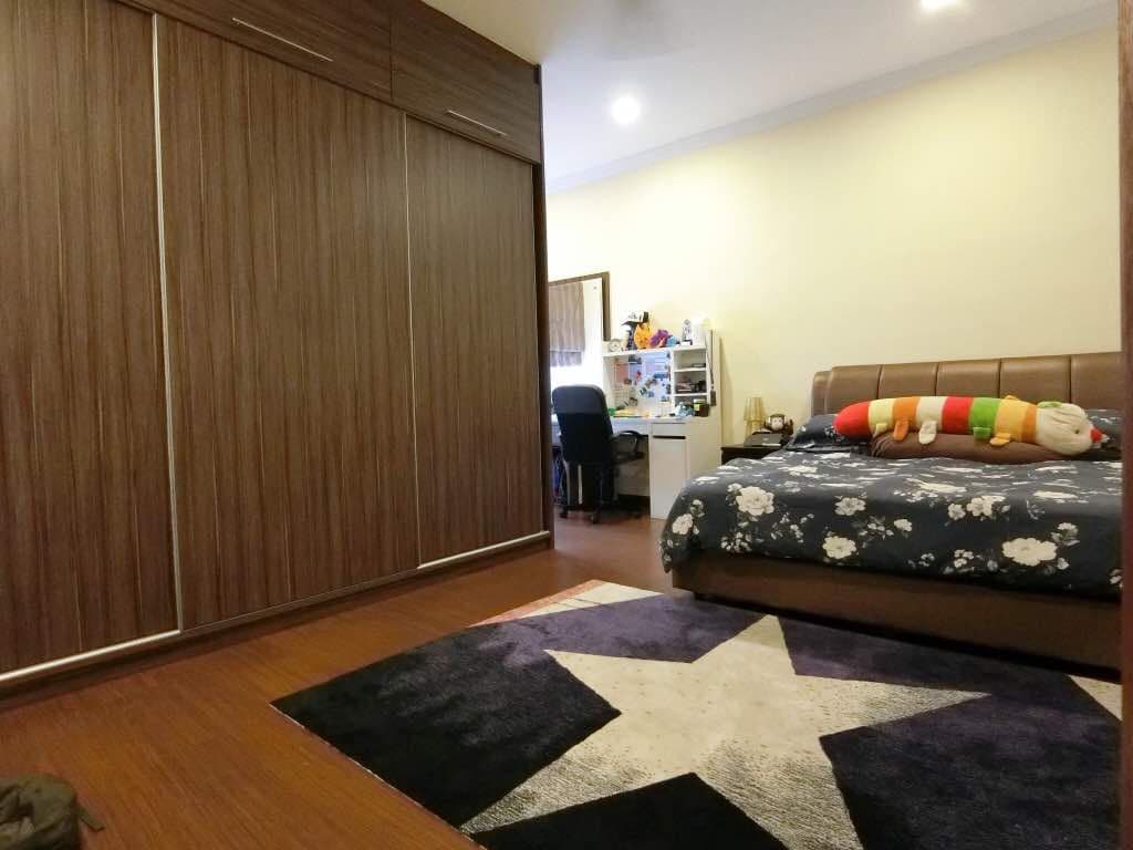 PARTIAL FURNISHED 3 Half Storey Semi D Beverly Hei - photo 2