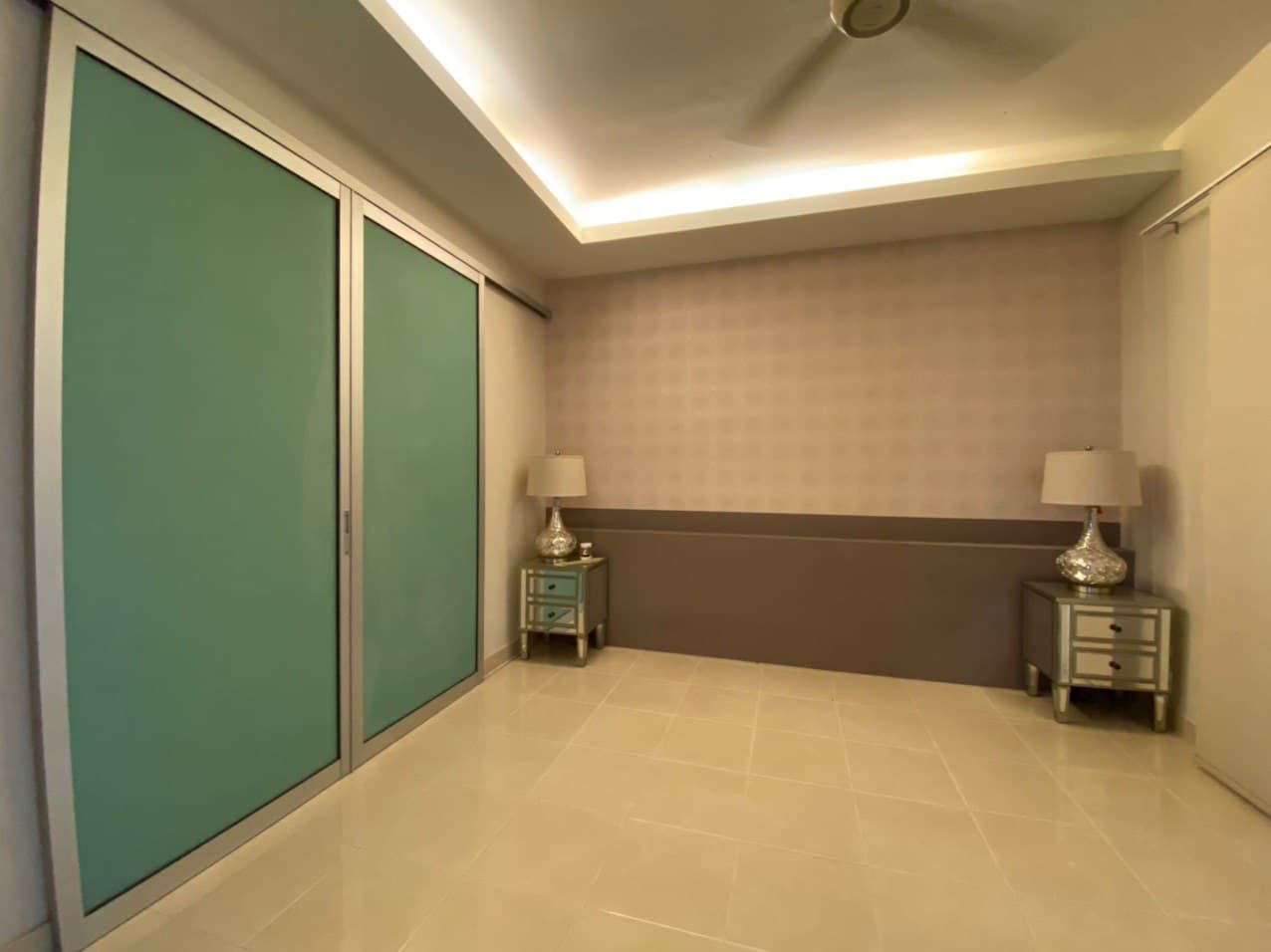 WELL MAINTAINED Riana Green East Condominium - photo 5