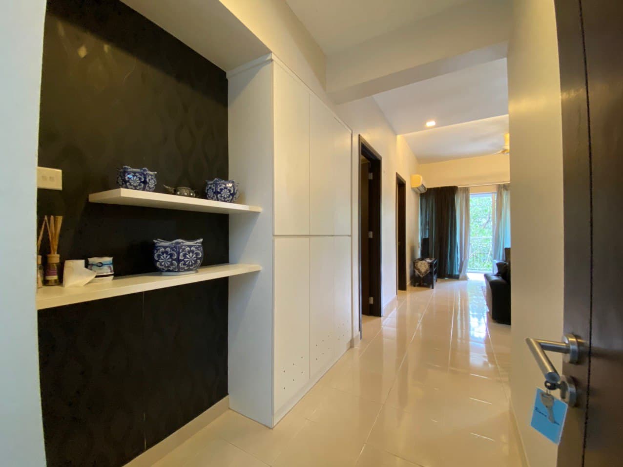 WELL MAINTAINED Riana Green East Condominium - photo 9