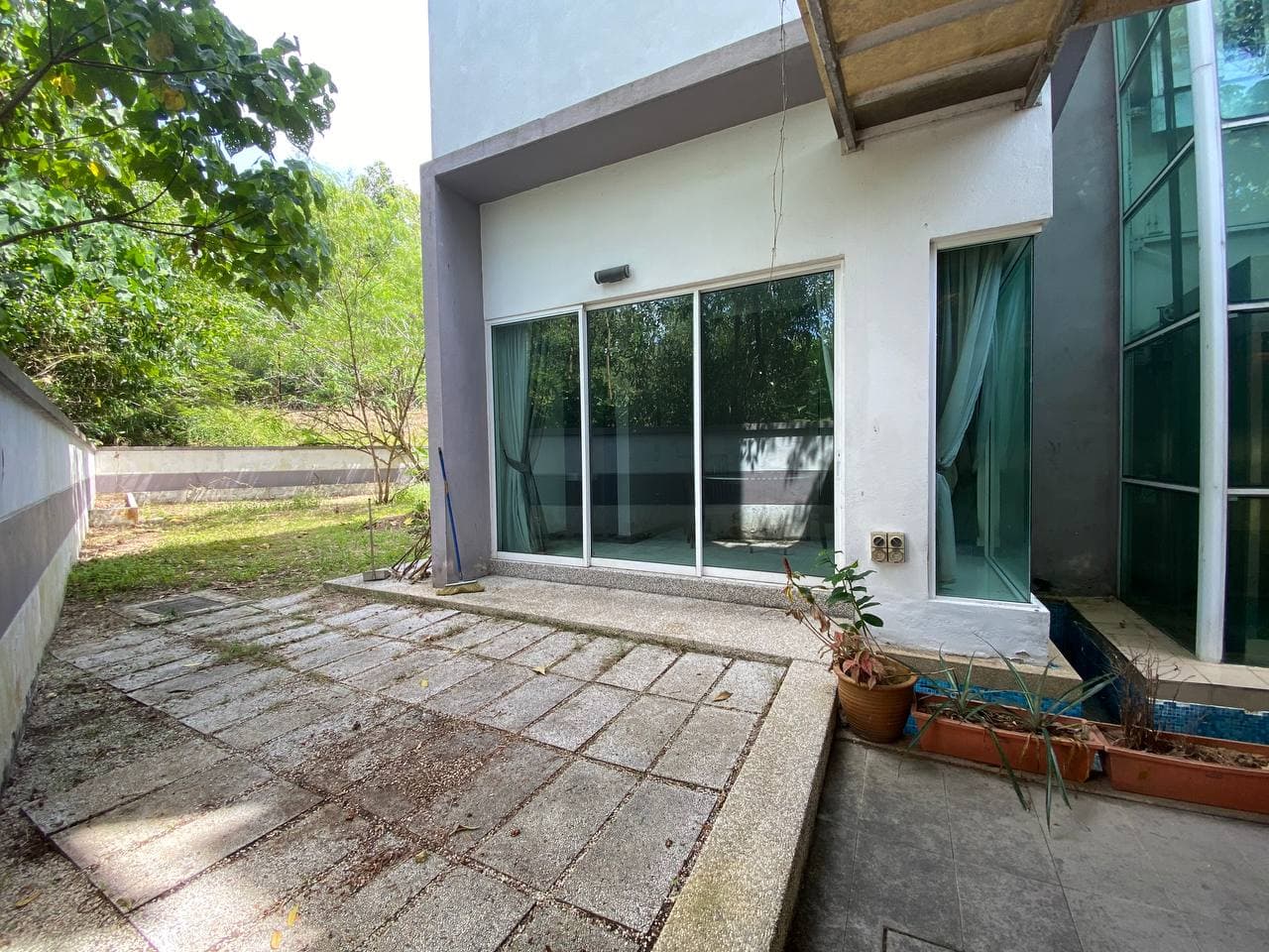 CORNER LOT 3 Storey Semi D Beverly Heights Ampang - photo 4