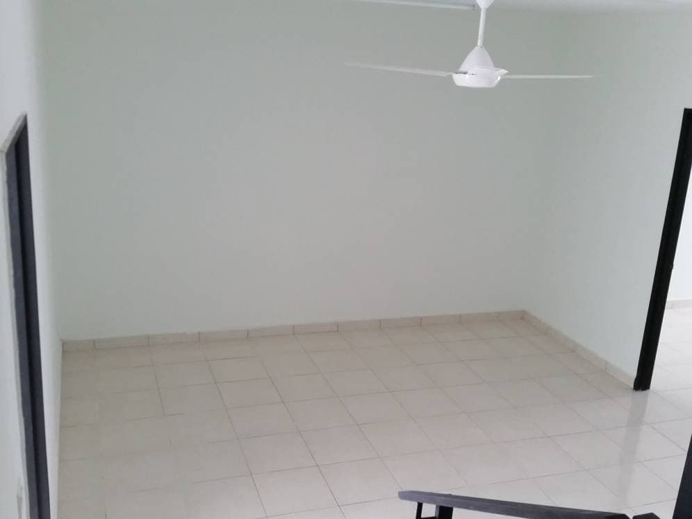 GOOD CONDITION 3 Storey Bangi Avenue - photo 10