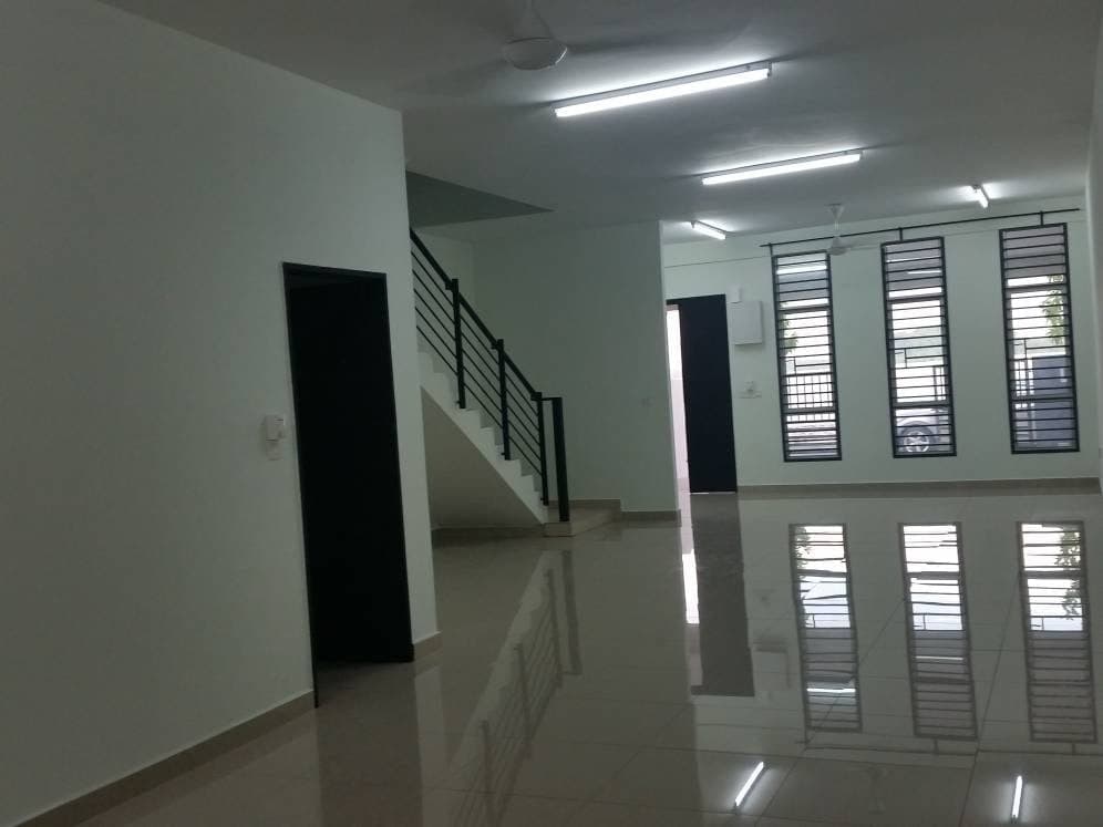 GOOD CONDITION 3 Storey Bangi Avenue - photo 11
