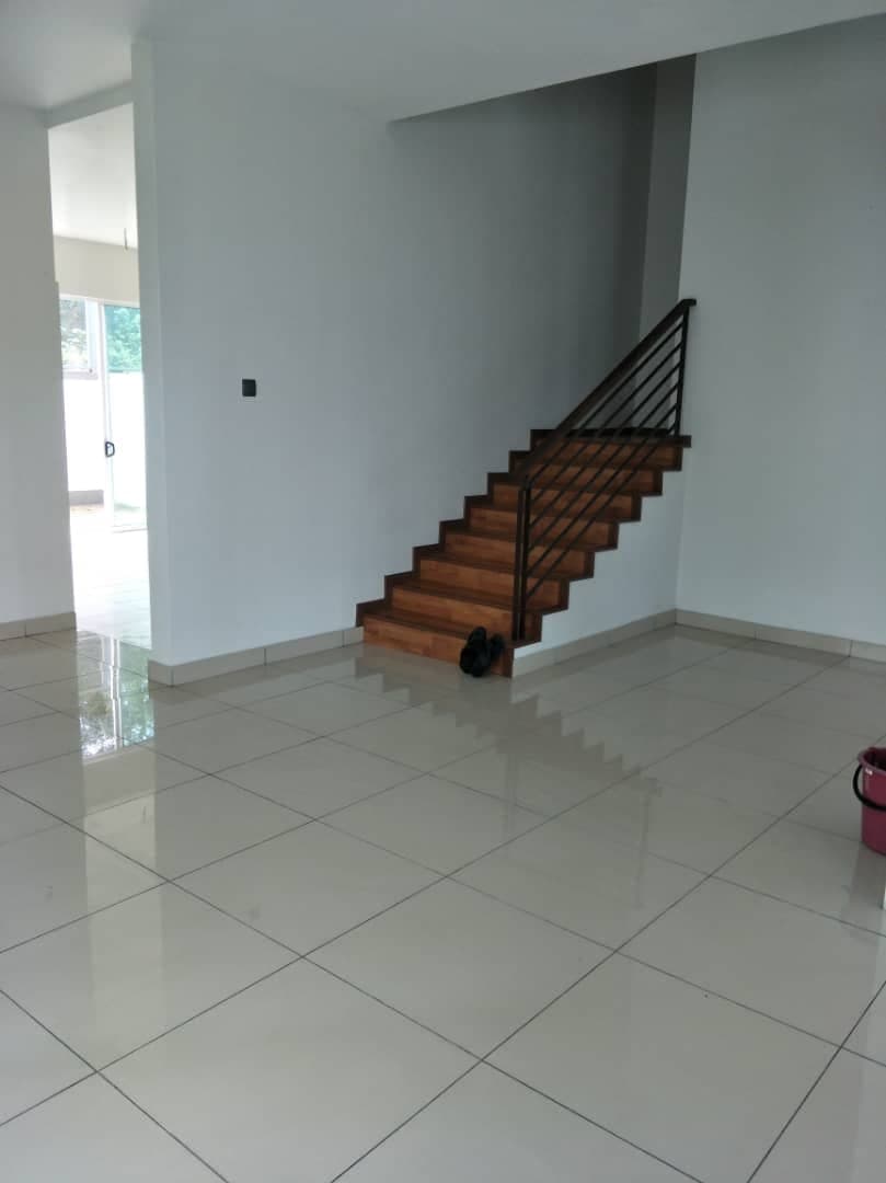 SPACIOUS 3 Storey Superlink Impian Tropica - photo 13