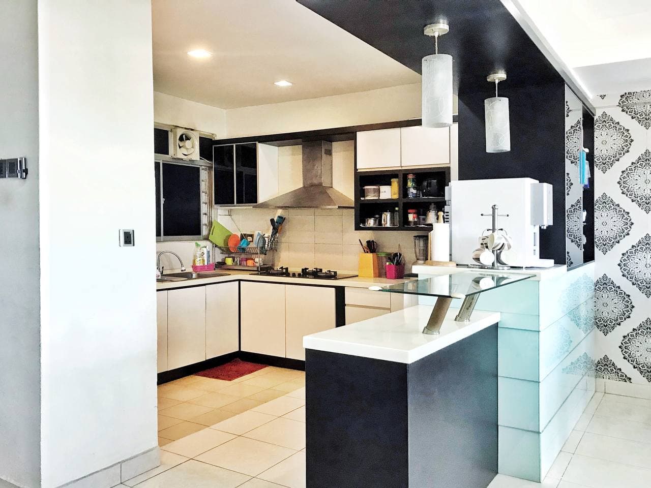 FULLY FURNISHED Duplex Sering Akasia Condominium - photo 2