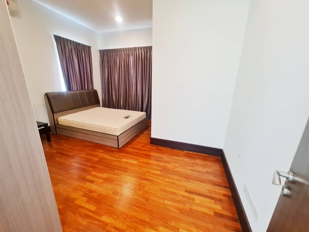CORNER LOT 3 Storey Bungalow Damaisari Wangsa - photo 9