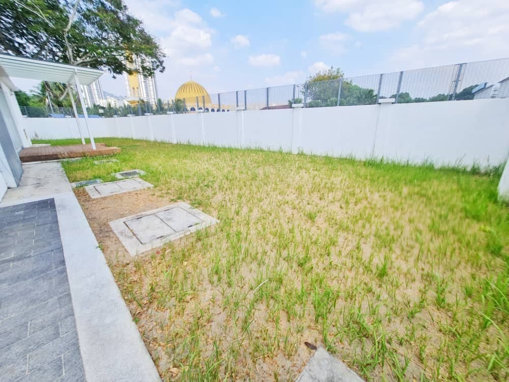CORNER LOT 3 Storey Bungalow Damaisari Wangsa - photo 10