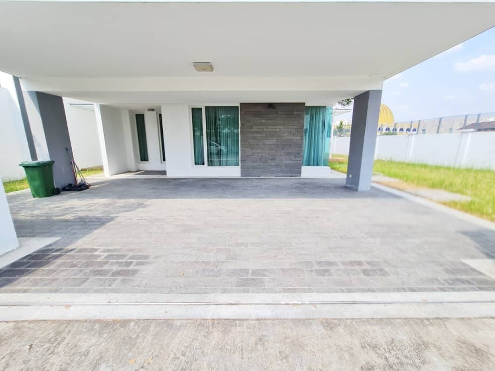 CORNER LOT 3 Storey Bungalow Damaisari Wangsa - photo 13
