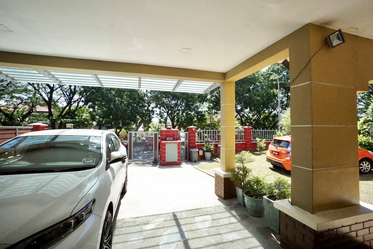 FACING OPEN 2 Storey Semi D Bukit Jelutong - photo 5