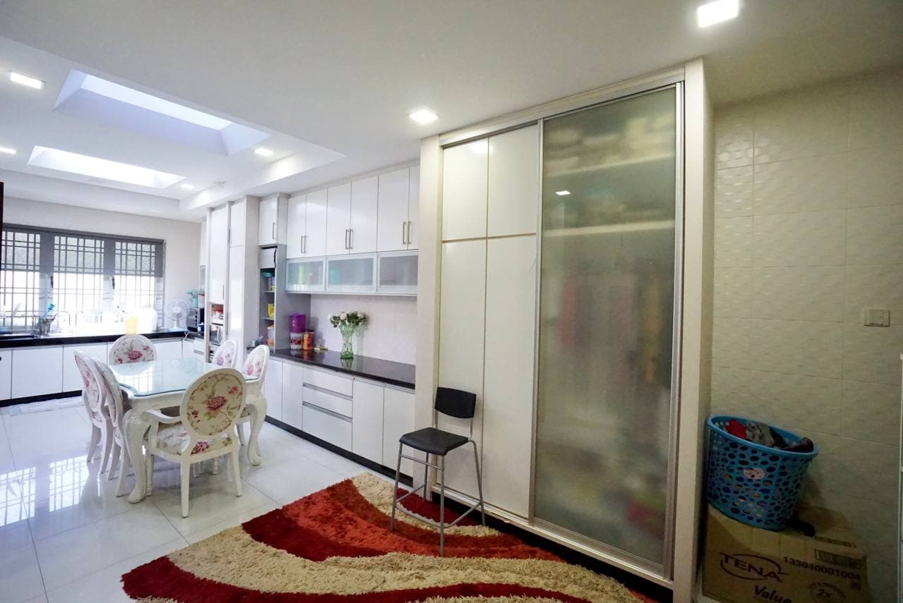FACING OPEN 2 Storey Semi D Bukit Jelutong - photo 12