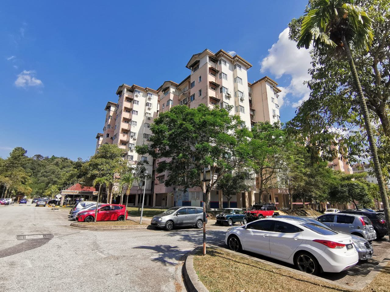 RUMAH CANTIK De Rozelle Condominium Kota Damansara - photo 3