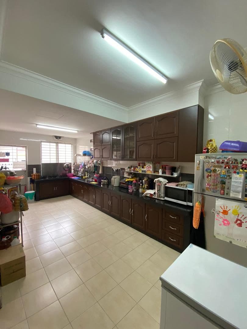 RENOVATED 2 Storey Desa Coalfield Sungai Buloh - photo 6