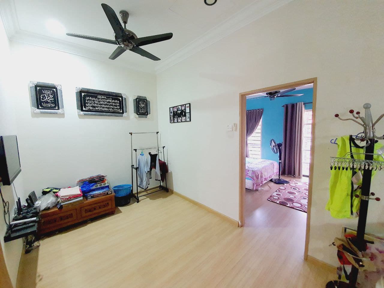 RENOVATED 2 Storey, Seri Pristana Saujana Utama - photo 8