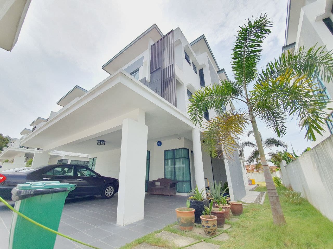 BUNGALOW 3 Storey Lambaian Residence, Bangi - photo 10