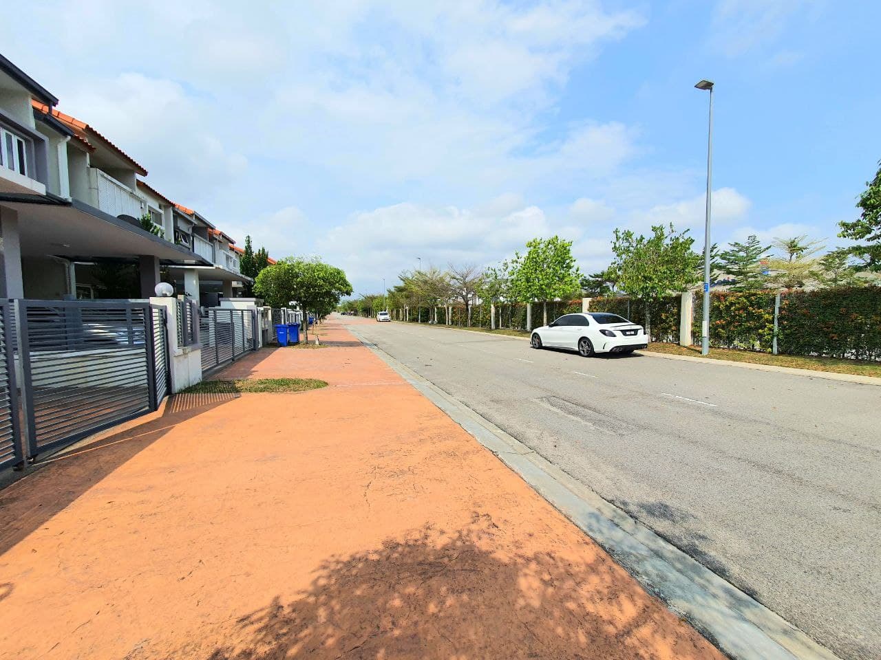 RENOVATED 2 Storey Superlink Temasya Citra Glenmar - photo 3