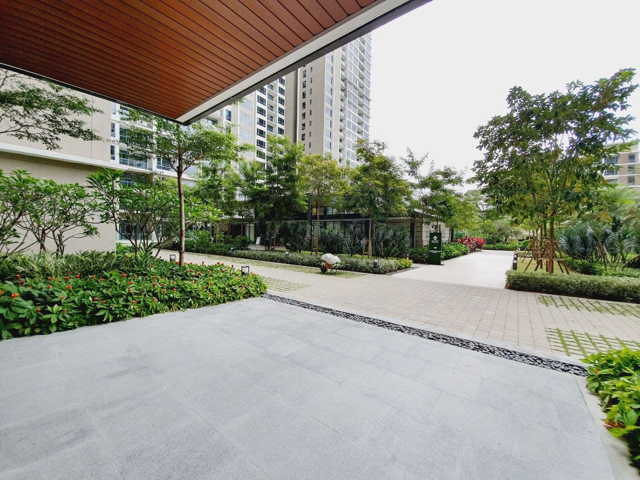 FACING OPEN Residensi Duta Kiara, Mont Kiara - photo 4