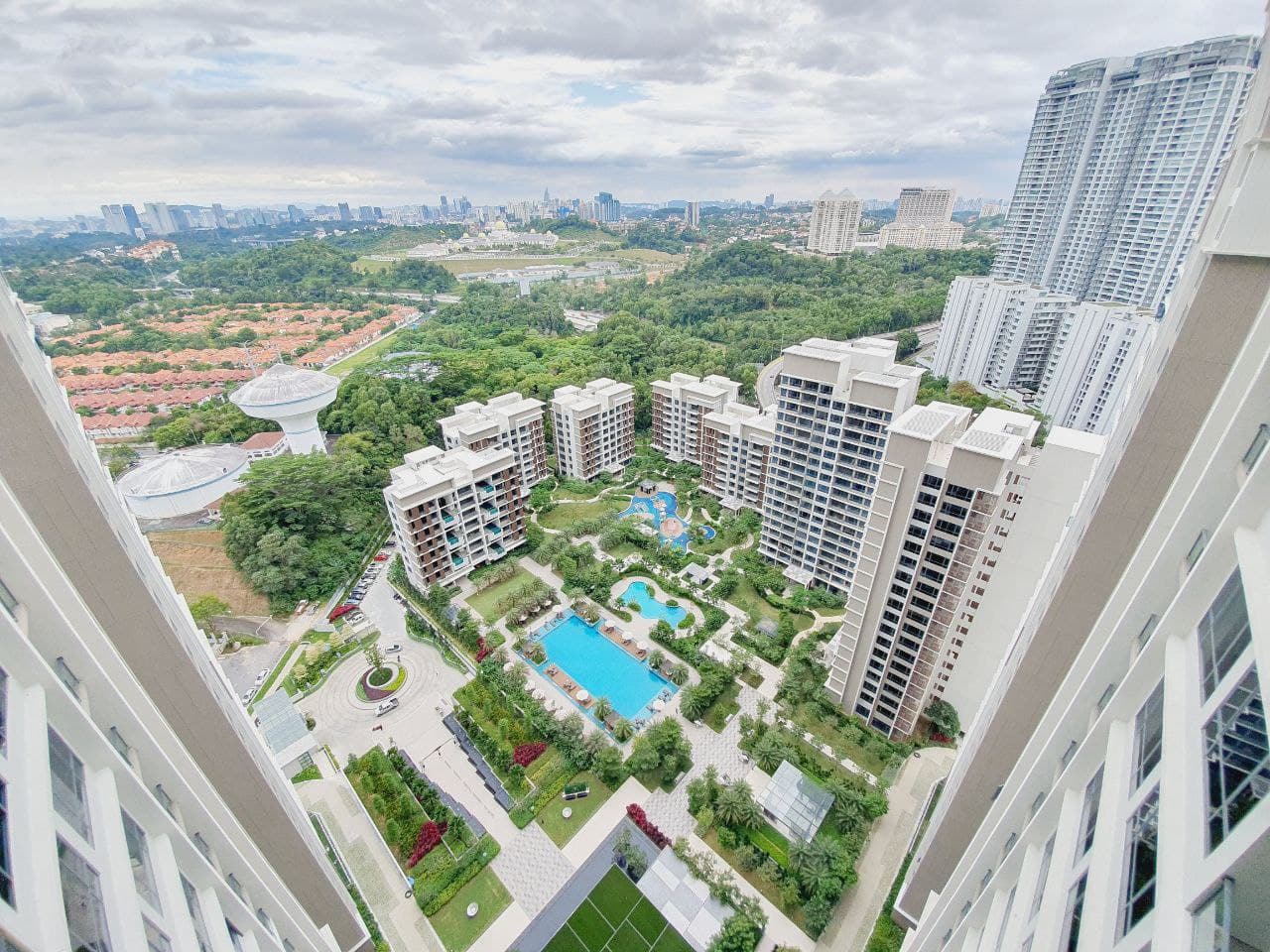 FACING OPEN Residensi Duta Kiara, Mont Kiara - photo 6