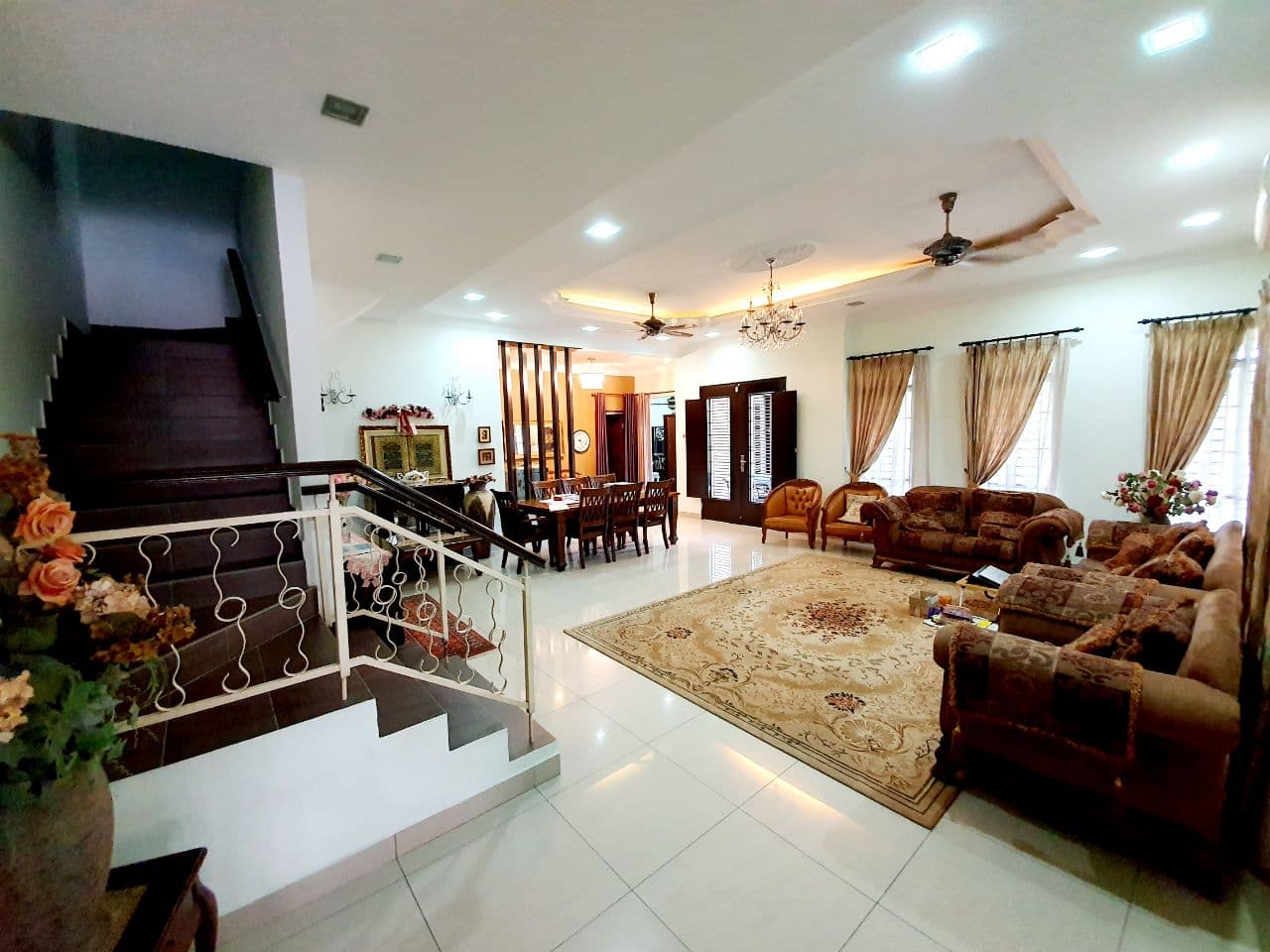 FULLY RENOVATED 2 Storey Semi D Taman Impian Putra - photo 12