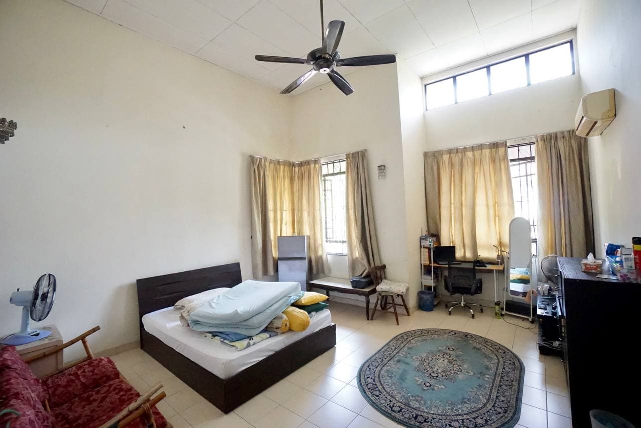 CORNER LOT 2 Storey Jalan Jeriji Bukit Jelutong - photo 13