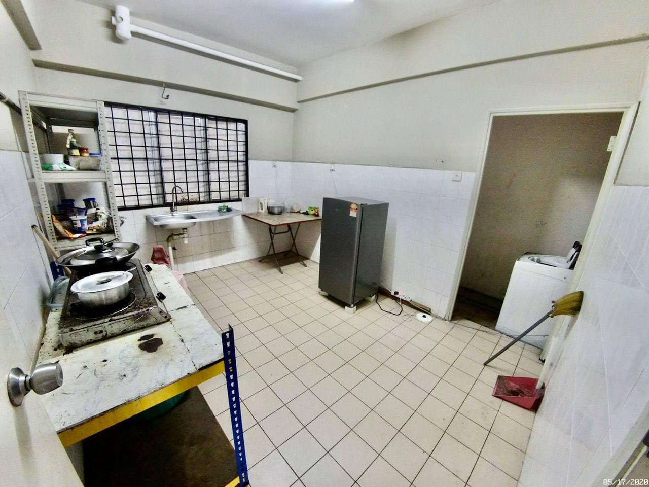 LOW FLOOR Endah Ria Condominium Sri Petaling - photo 6