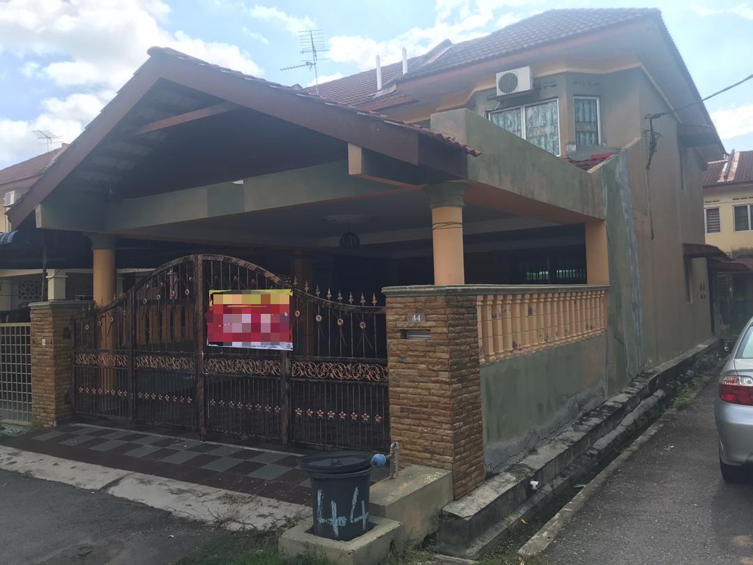 END LOT RENOVATED 2 Storey Bandar Sri Ehsan - photo 3