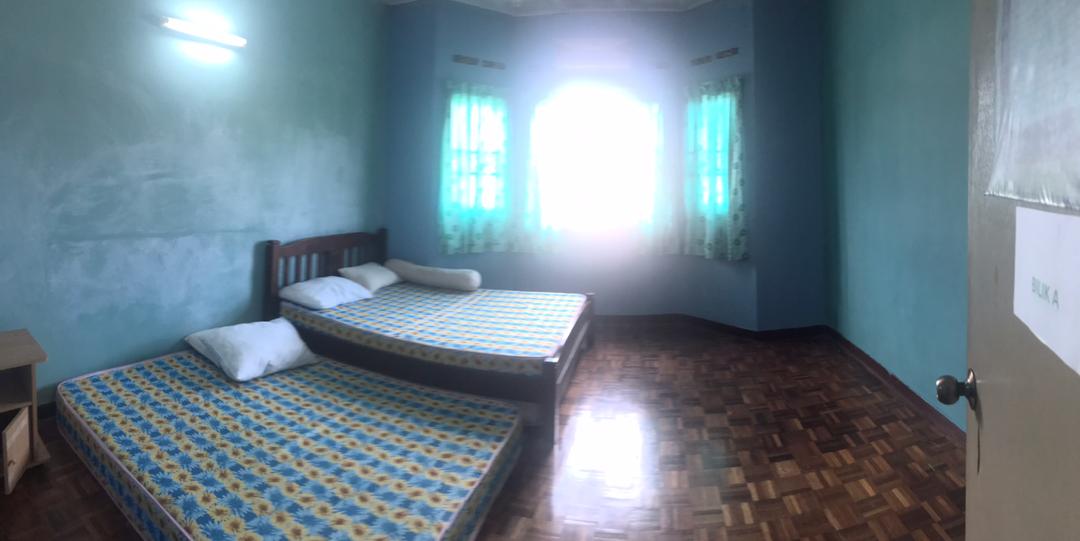 END LOT RENOVATED 2 Storey Bandar Sri Ehsan - photo 6
