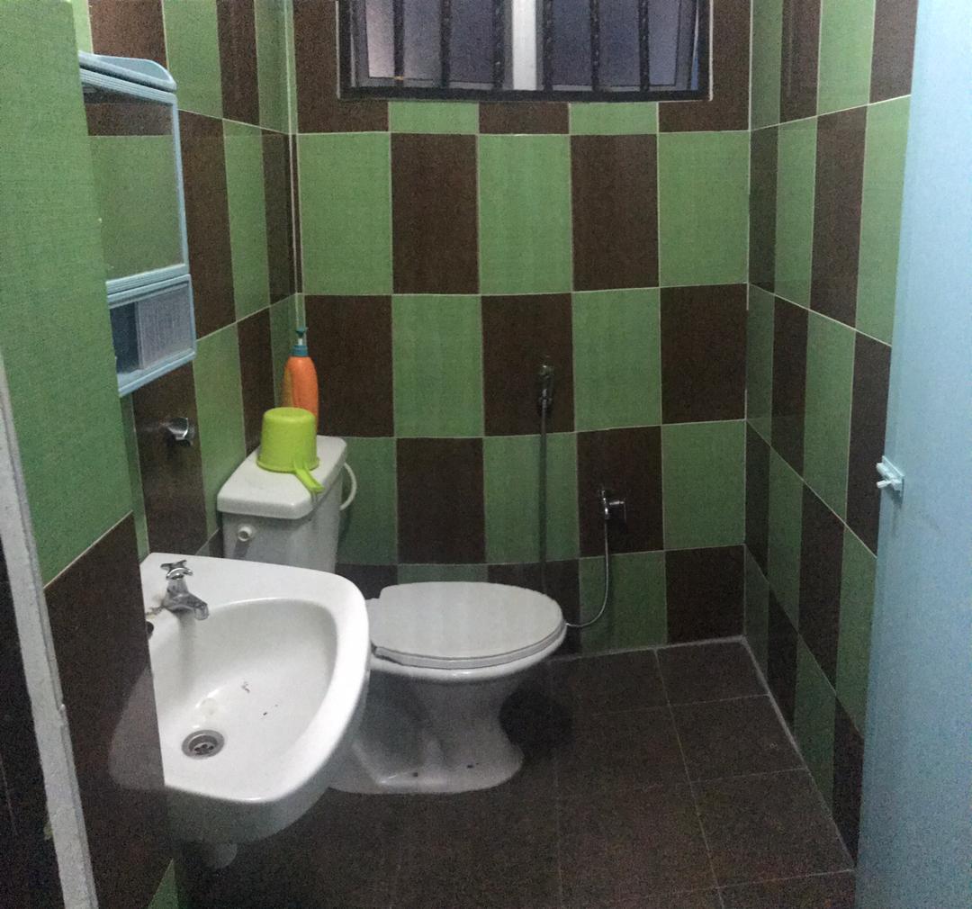 END LOT RENOVATED 2 Storey Bandar Sri Ehsan - photo 7