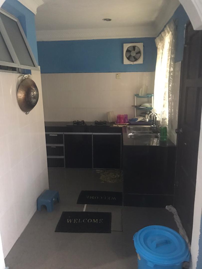 END LOT RENOVATED 2 Storey Bandar Sri Ehsan - photo 11