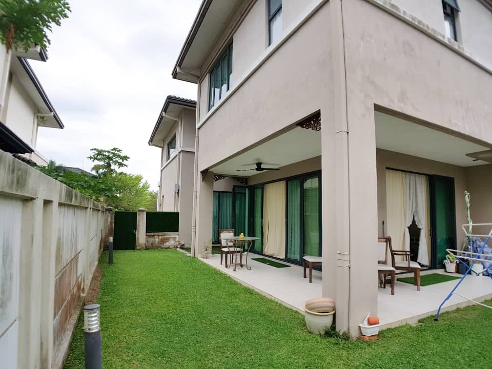 GATED GUARDED 2 Storey Bungalow Amwerton Park - photo 5