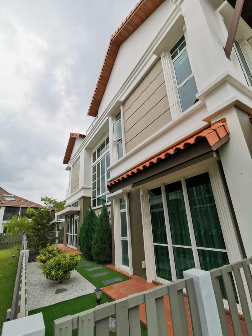 FULLY RENOVATED 2 Storey Bungalow - photo 3