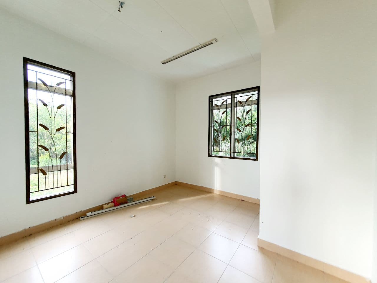 GATED GUARDED 3 Storey Semi D Kipark Puchong - photo 10