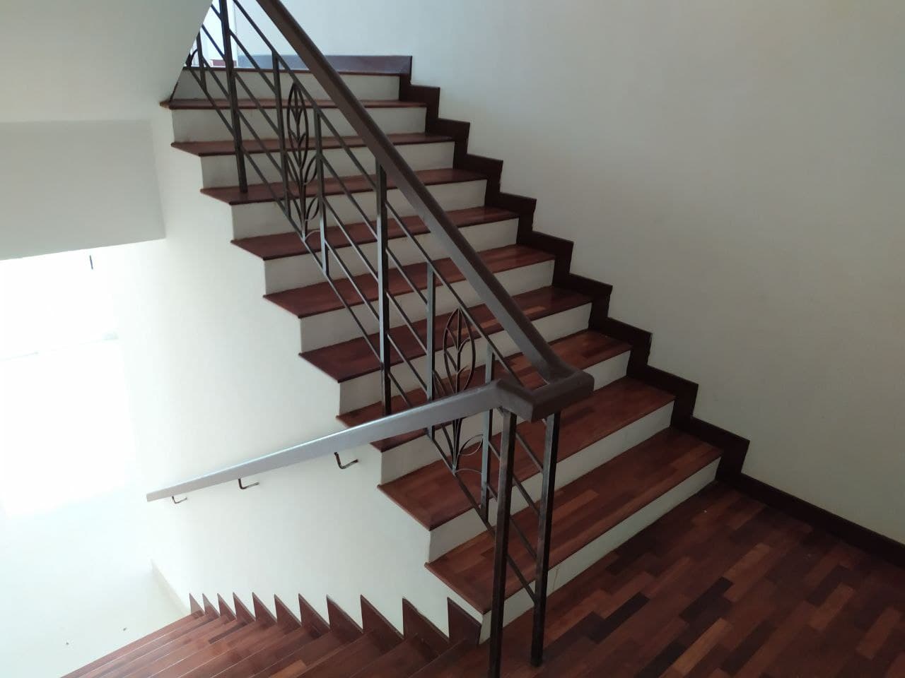 CORNER LOT 3 Storey Semi D Seksyen 9 Shah Alam - photo 13