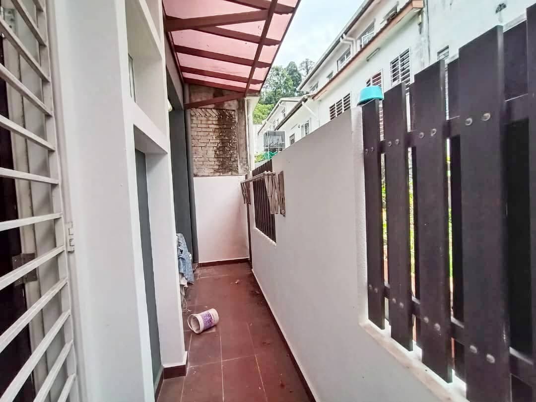 FULLY RENOVATED 2 Storey Sierra Ukay Ampang - photo 9