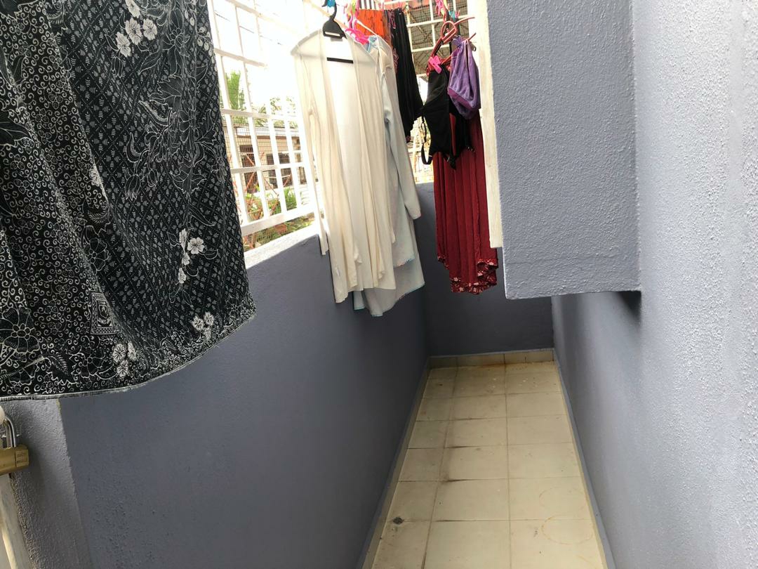 RENOVATED 1 Storey Jalan Enggang Timur - photo 6
