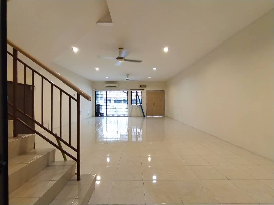 GOOD CONDITION 2 Storey Bandar Nusaputra Precint 1 - photo 5