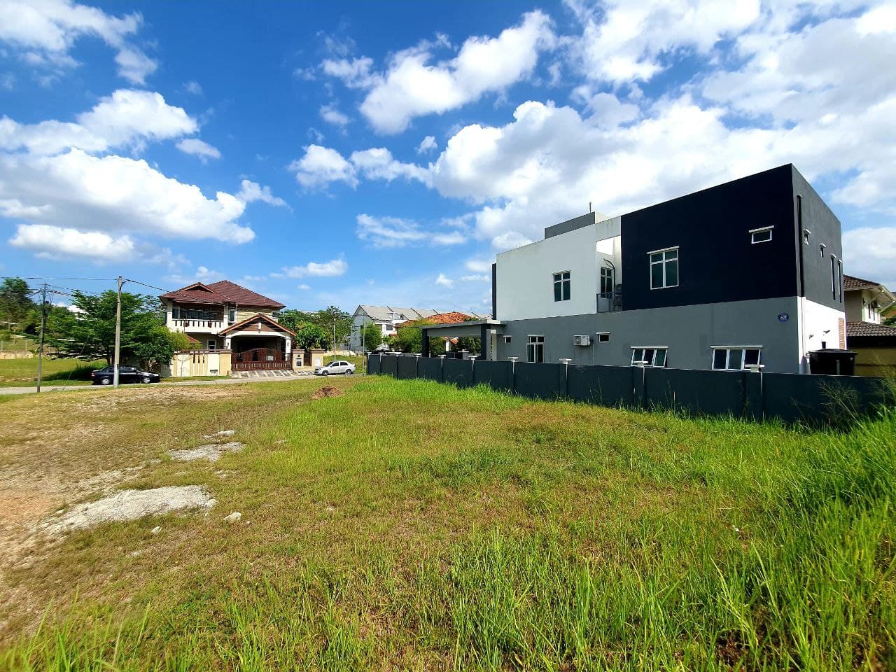 FACING EAST Bungalow Lot Taman Universiti Bangi - photo 3