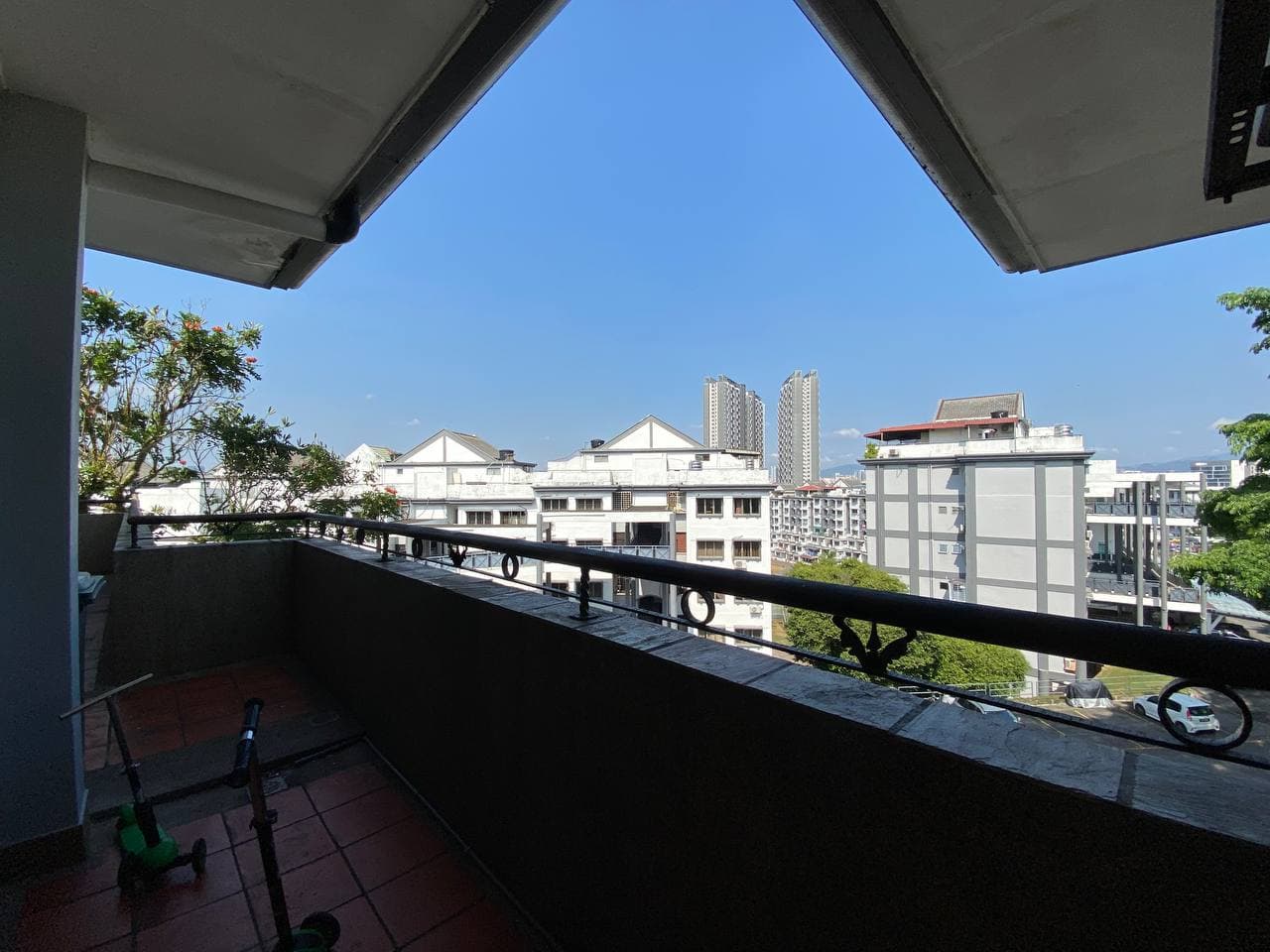 PARTLY FURNISHED Sri Lojing Condominium KL - photo 9