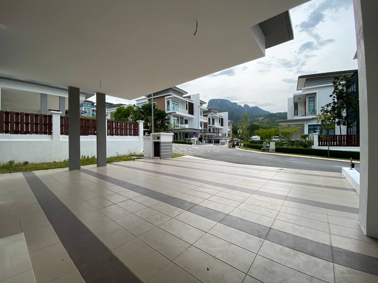 BEAUTIFUL UNIT 3 Storey Semi D Verge 32 Melawati - photo 6
