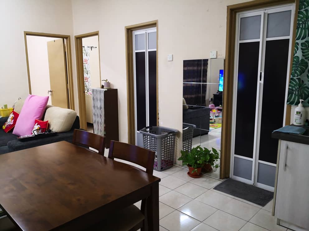 RUMAH CANTIK Bayu Puteri Apartment Petaling Jaya - photo 2
