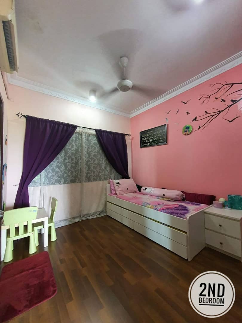 PARTLY FURNISHED Armanee Condominium Petaling Jaya - photo 8