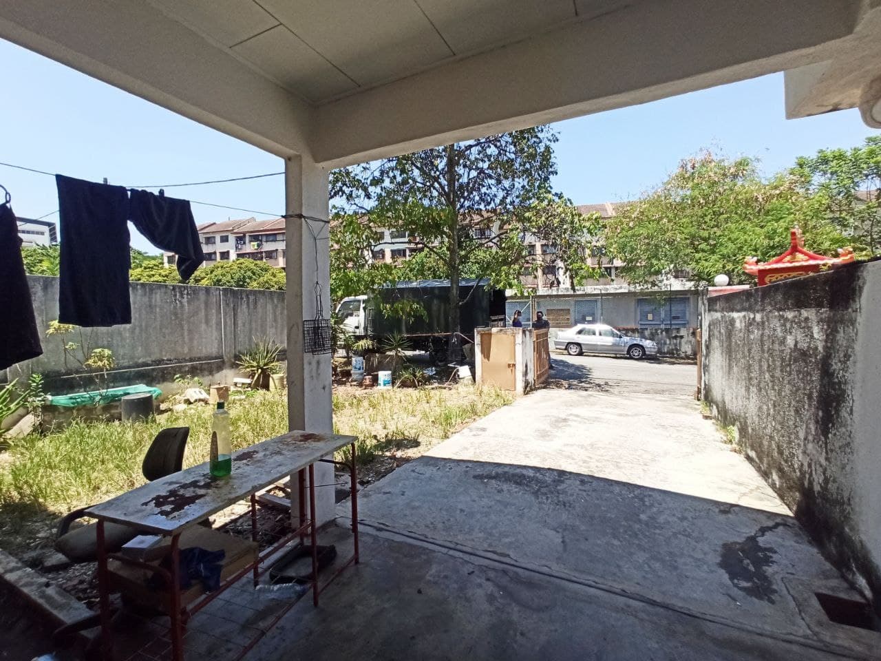 END LOT FACING OPEN 2 Storey Taman Bukit Serdang - photo 7