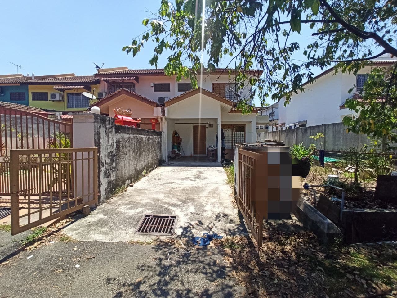 END LOT FACING OPEN 2 Storey Taman Bukit Serdang - photo 8
